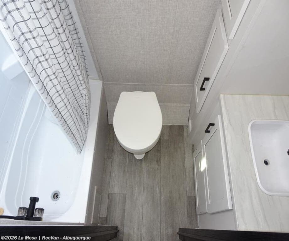 2024 JAYFLIGHT 183RBW by Jayco from La Mesa | RecVan - Albuquerque in Albuquerque, New Mexico