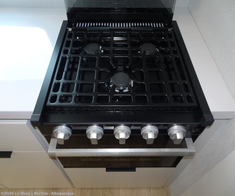 New 2026 Winnebago Thrive 24RKS available in Albuquerque, New Mexico