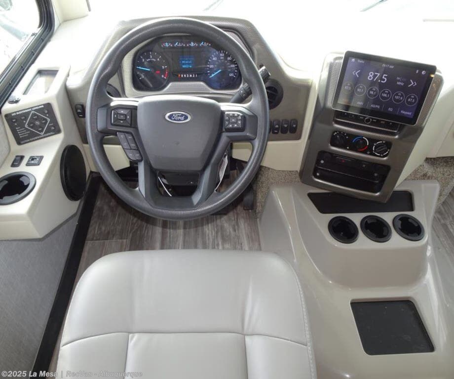 2023 Thor Motor Coach Hurricane 35M - Used Class A For Sale by La Mesa | RecVan - Albuquerque in Albuquerque, New Mexico