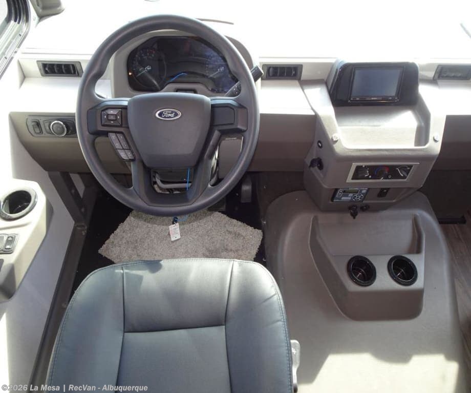 2025 Winnebago Vista WFE29NP - New Class A For Sale by La Mesa | RecVan - Albuquerque in Albuquerque, New Mexico