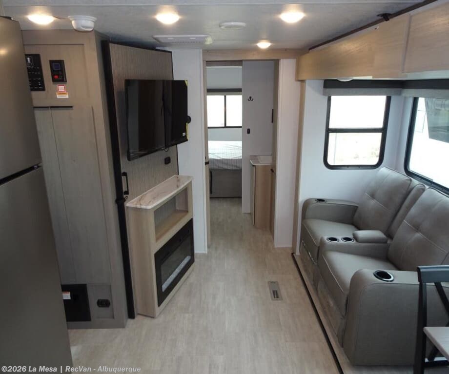 2025 Dutchmen Kodiak 2921FKDS - New Travel Trailer For Sale by La Mesa | RecVan - Albuquerque in Albuquerque, New Mexico