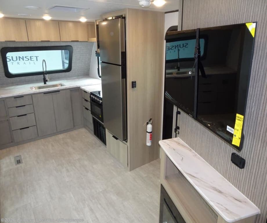 New 2025 Dutchmen Kodiak 2921FKDS available in Albuquerque, New Mexico