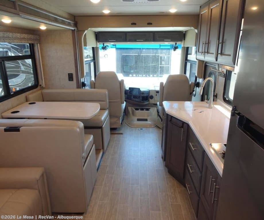 2022 Miramar 37.1 by Thor Motor Coach from La Mesa | RecVan - Albuquerque in Albuquerque, New Mexico