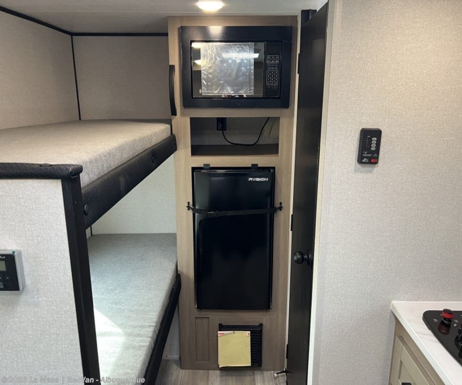 2026 Jayco PROWLER LYNX 1300BH - New Travel Trailer For Sale by La Mesa | RecVan - Albuquerque in Albuquerque, New Mexico