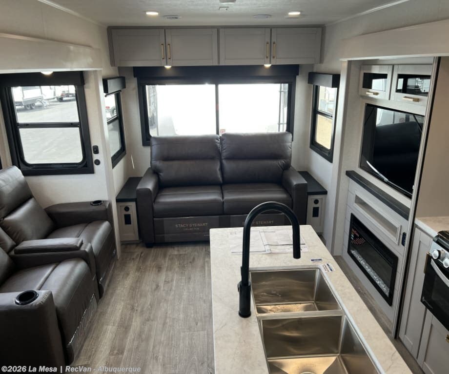 2026 Jayco SUNDANCE XLT TRAILER 29RLBS - New Travel Trailer For Sale by La Mesa | RecVan - Albuquerque in Albuquerque, New Mexico
