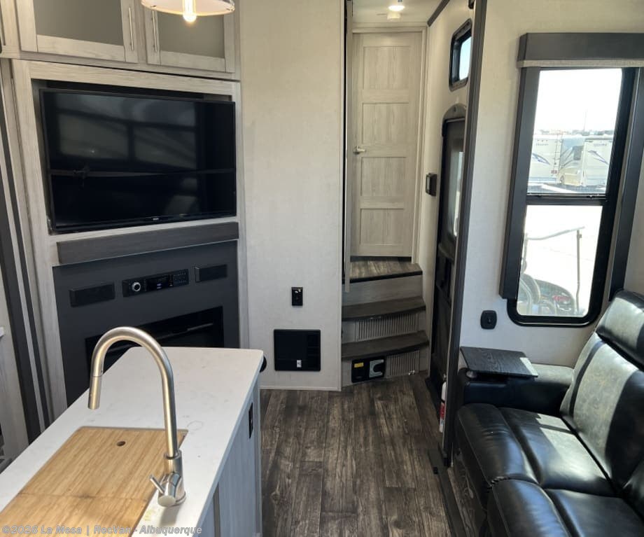Used 2021 Keystone Fuzion 357 available in Albuquerque, New Mexico