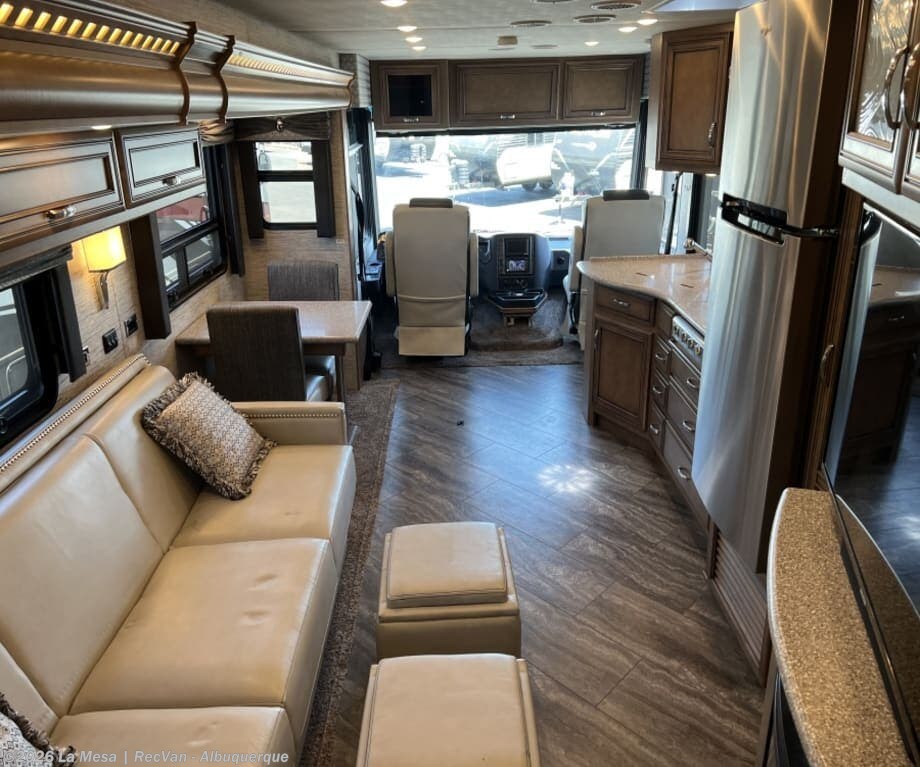 2020 Bay Star 3401 by Newmar from La Mesa | RecVan - Albuquerque in Albuquerque, New Mexico