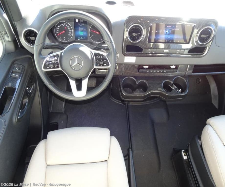 2025 Winnebago View 24D - Used Class C For Sale by La Mesa | RecVan - Albuquerque in Albuquerque, New Mexico