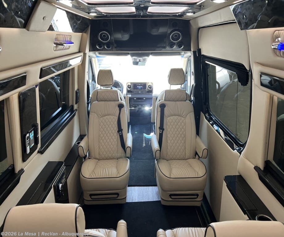 2024 DAY CRUISER D6 DAY CRUISER AWD by Midwest from La Mesa | RecVan - Albuquerque in Albuquerque, New Mexico