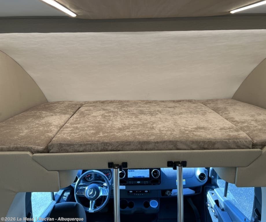 New 2027 Tiffin Wayfarer 25XLW available in Albuquerque, New Mexico