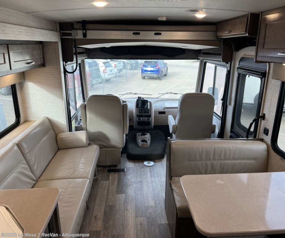 2022 Sunstar 29V by Winnebago from La Mesa | RecVan - Albuquerque in Albuquerque, New Mexico