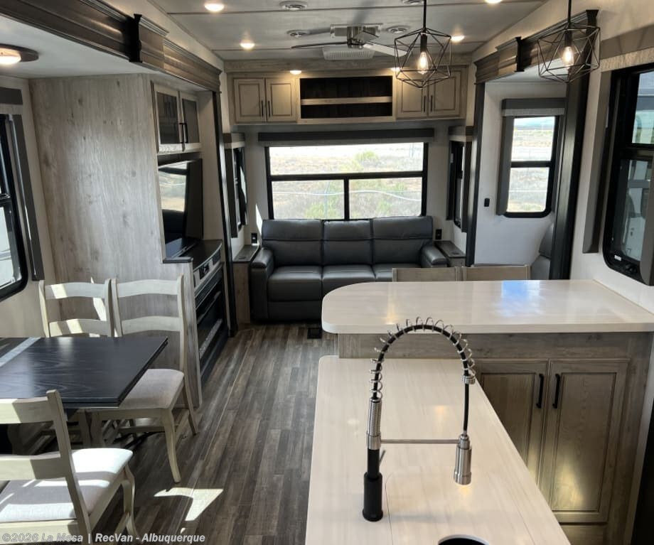 2023 Keystone Avalanche WHEEL  338GK - Used Fifth Wheel For Sale by La Mesa | RecVan - Albuquerque in Albuquerque, New Mexico