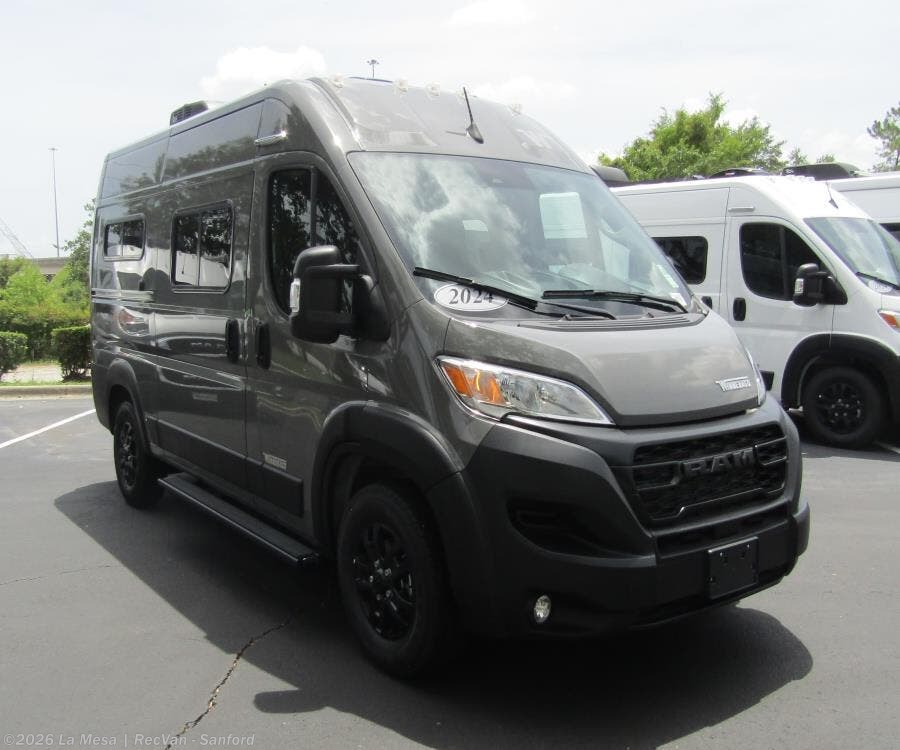 2024 Winnebago Solis Pocket BUT36A RV for Sale in Sanford, FL 32771