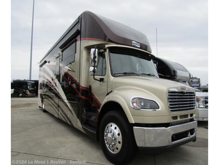 Used 2022 Newmar SUPERSTAR 4065 available in Sanford, Florida
