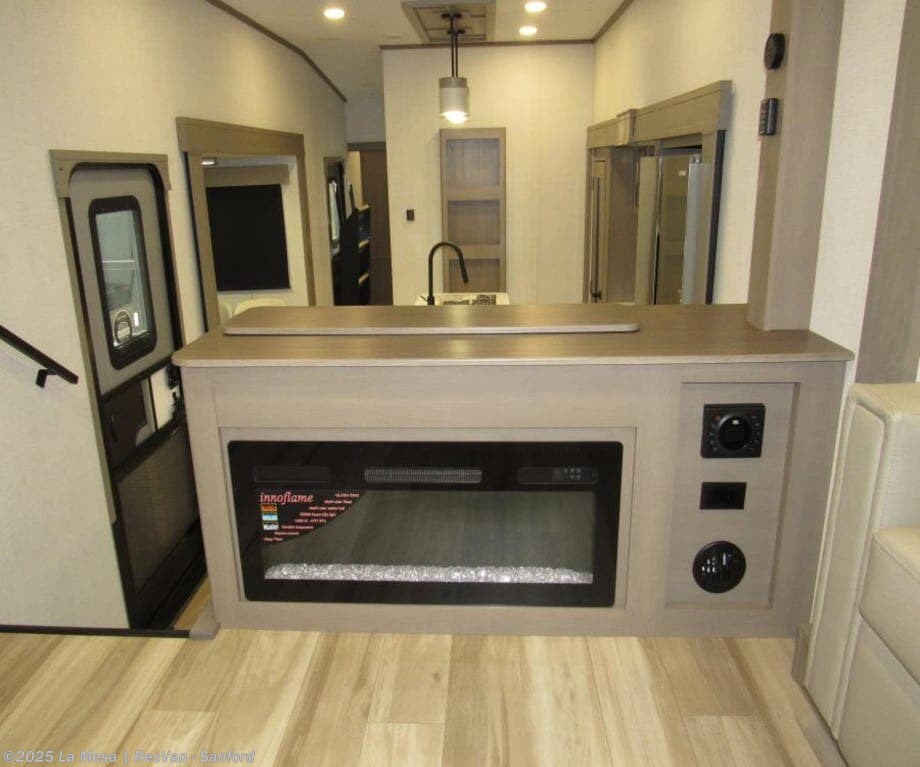 2025 Grand Design Reflection 5TH 360FLS - New Fifth Wheel For Sale by La Mesa | RecVan - Sanford in Sanford, Florida