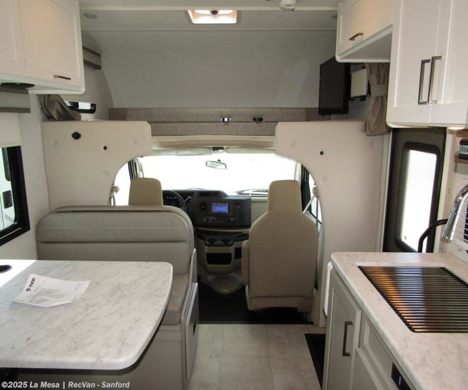 2026 Chateau 22Z by Thor Motor Coach from La Mesa | RecVan - Sanford in Sanford, Florida