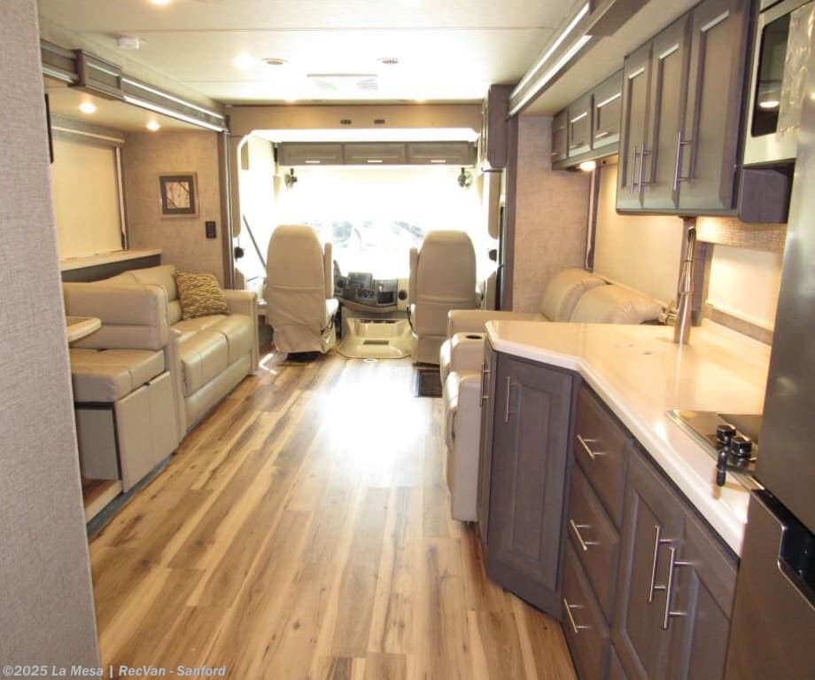 2022 Miramar 35.2 by Thor Motor Coach from La Mesa | RecVan - Sanford in Sanford, Florida