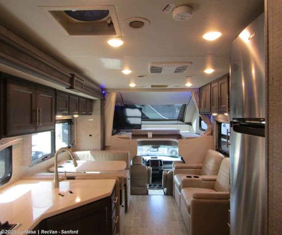 2022 Omni RS36 by Thor Motor Coach from La Mesa | RecVan - Sanford in Sanford, Florida