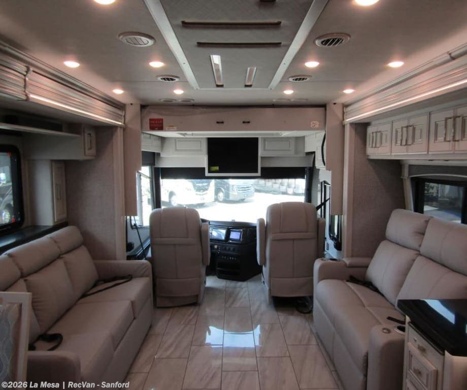 2026 Discovery LXE 40M-LXE by Fleetwood from La Mesa | RecVan - Sanford in Sanford, Florida