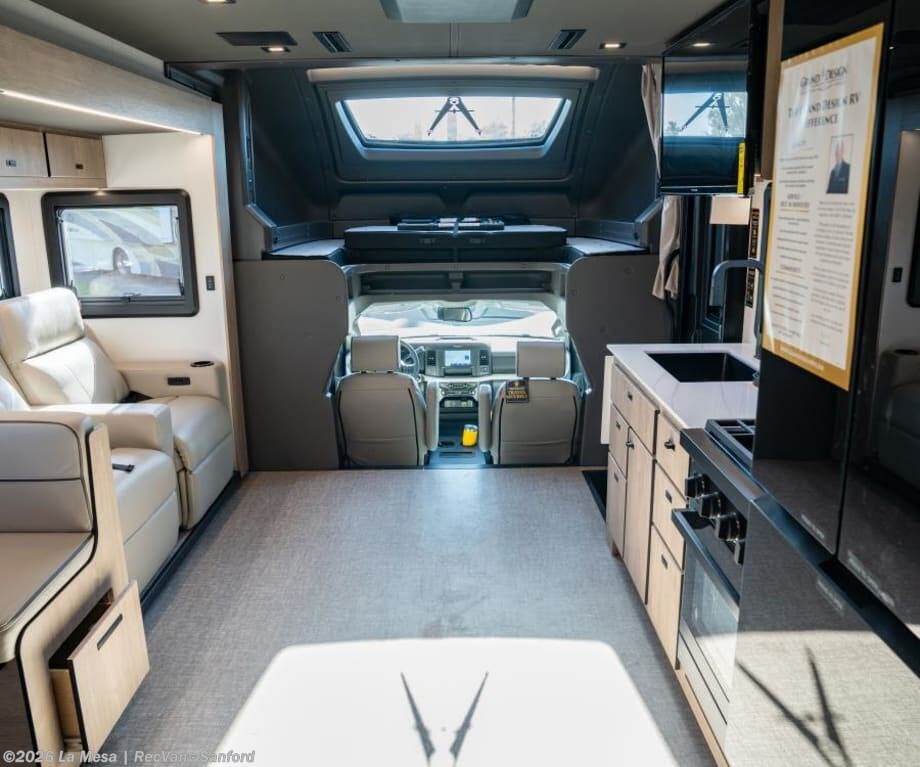 2026 Lineage Series F 31ZW-FBP by Grand Design from La Mesa | RecVan - Sanford in Sanford, Florida