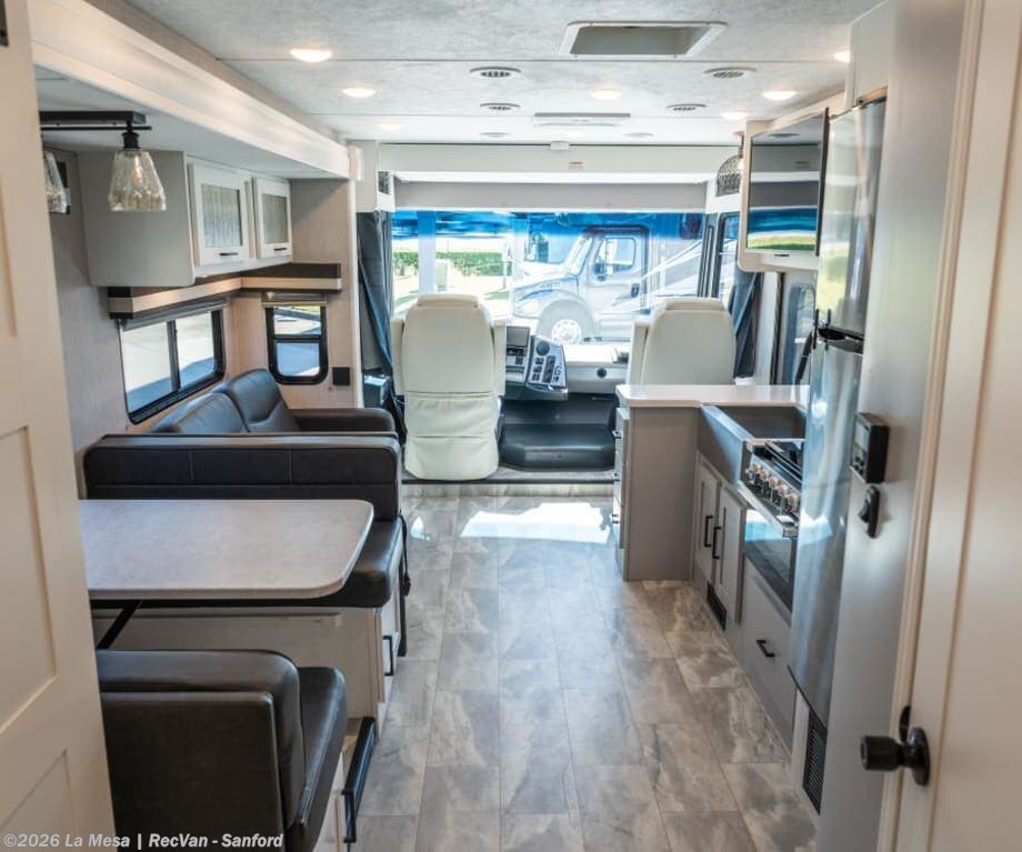 2024 Pursuit 31ES by Coachmen from La Mesa | RecVan - Sanford in Sanford, Florida