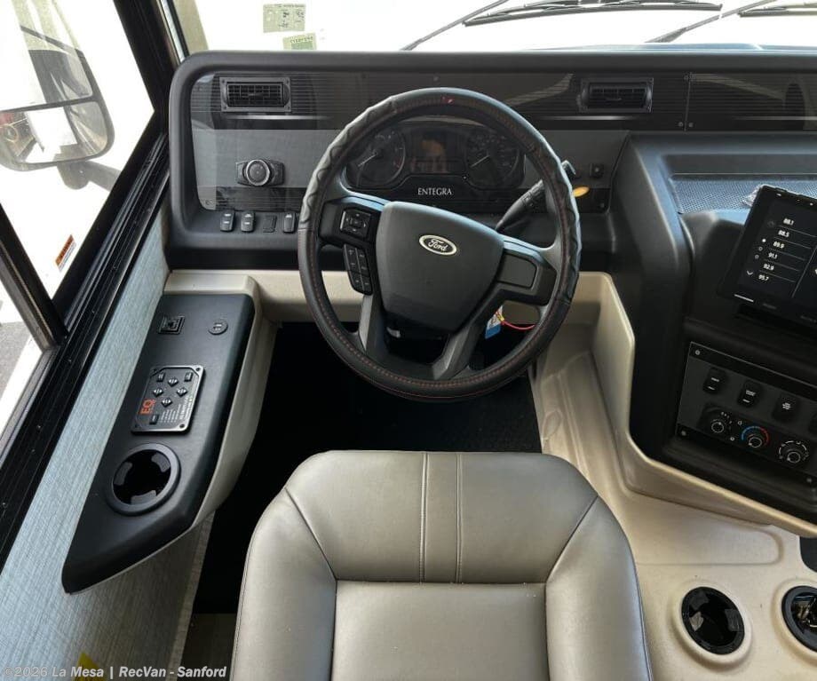 2025 Entegra Coach Vision XL 34G - Used Class A For Sale by La Mesa | RecVan - Sanford in Sanford, Florida