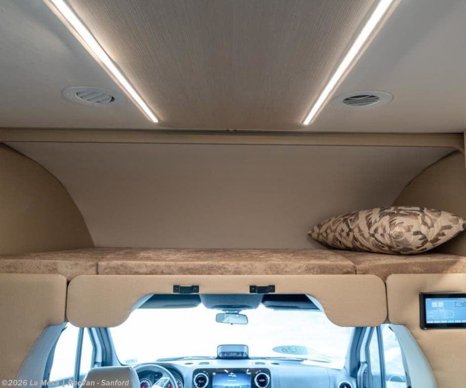 New 2026 Tiffin Wayfarer 25XLW available in Sanford, Florida