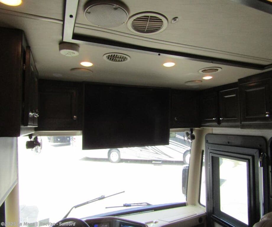 2022 Phaeton 36SH by Tiffin from La Mesa | RecVan - Sanford in Sanford, Florida