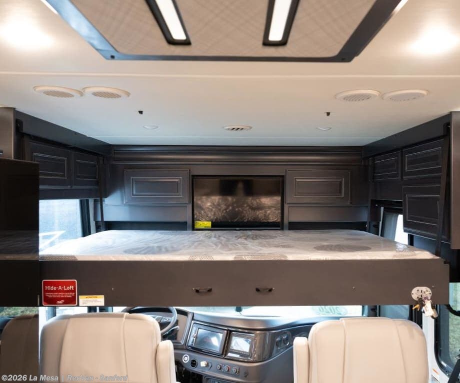 New 2026 Fleetwood Discovery LXE 40G-LXE available in Sanford, Florida