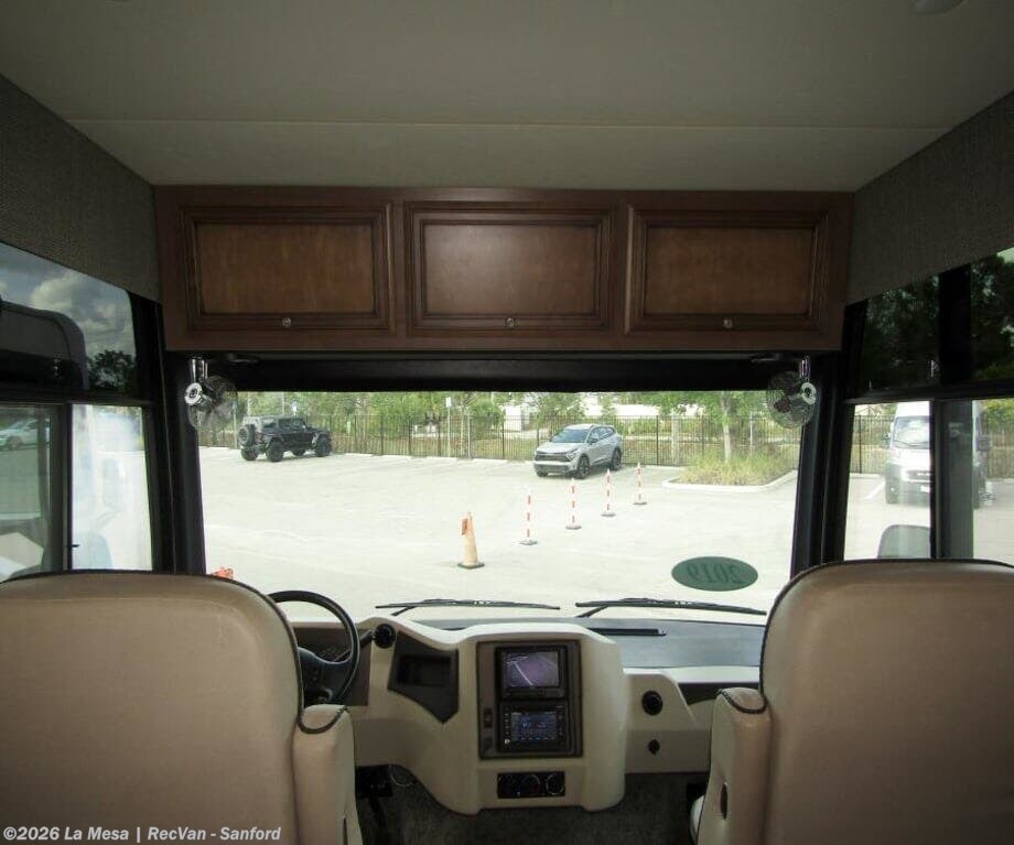 Used 2019 Newmar Bay Star 3014 available in Sanford, Florida