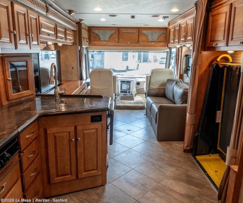 2017 Adventurer 37F by Winnebago from La Mesa | RecVan - Sanford in Sanford, Florida