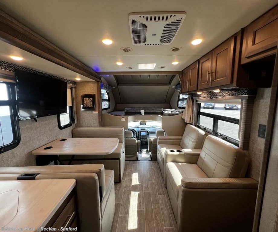 2021 Omni XG32 by Thor Motor Coach from La Mesa | RecVan - Sanford in Sanford, Florida