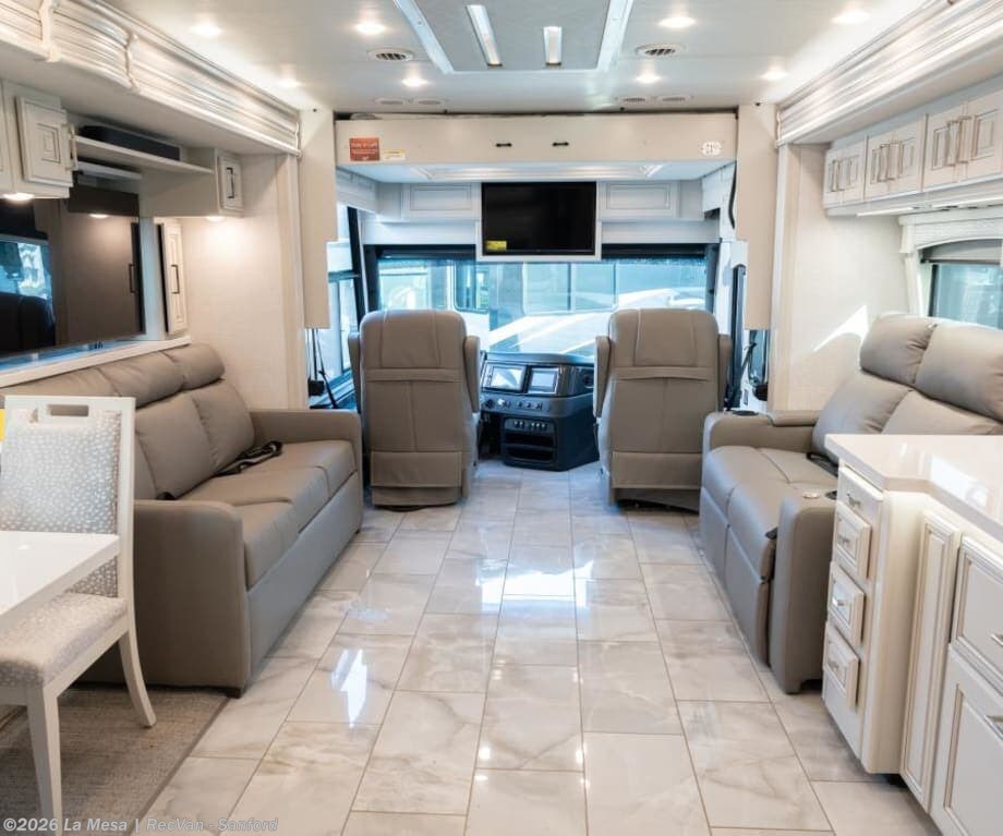 2026 Discovery LXE 40M-LXE by Fleetwood from La Mesa | RecVan - Sanford in Sanford, Florida