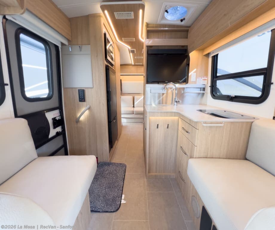 Used 2025 Leisure Travel Wonder 24RL available in Sanford, Florida