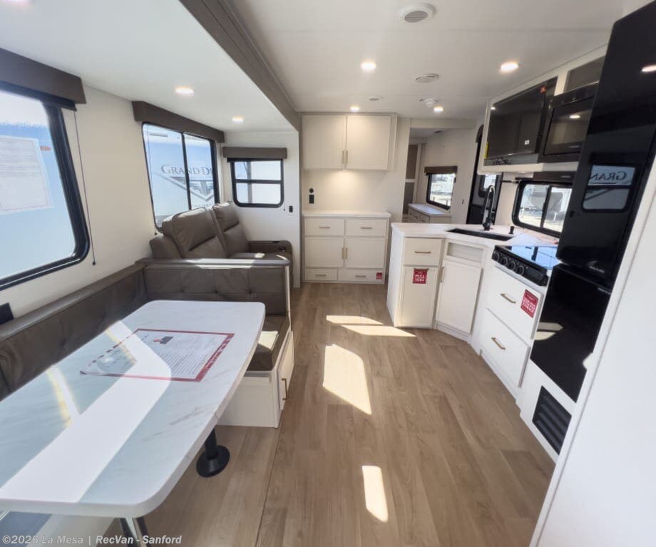 2026 Grand Design Transcend 335BHT - New Travel Trailer For Sale by La Mesa | RecVan - Sanford in Sanford, Florida