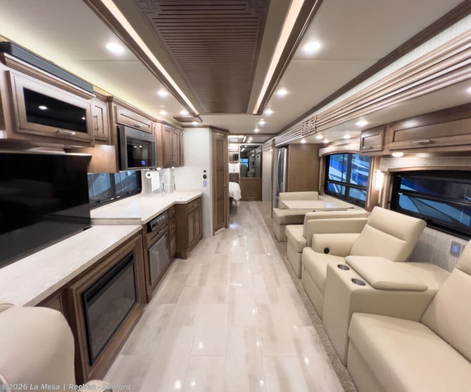 Used 2023 Newmar Ventana 3709 available in Sanford, Florida