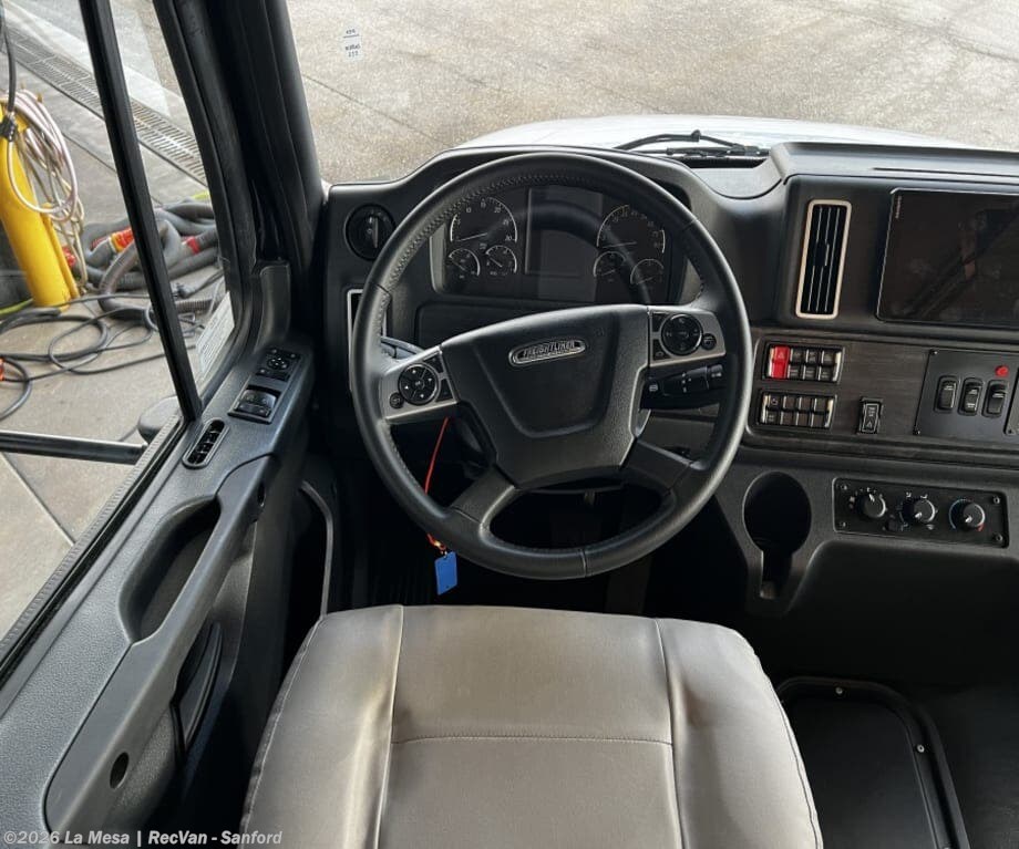 2026 Tiffin Allegro Bay 38AB - Used Class C For Sale by La Mesa | RecVan - Sanford in Sanford, Florida