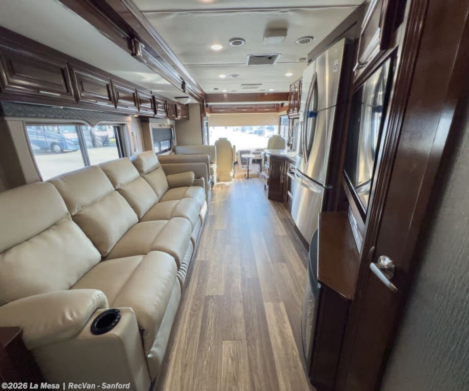 2020 Georgetown XL 369DS by Forest River from La Mesa | RecVan - Sanford in Sanford, Florida