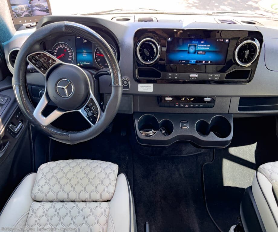 2025 Heritage MD4 by Midwest from La Mesa | RecVan - Sanford in Sanford, Florida