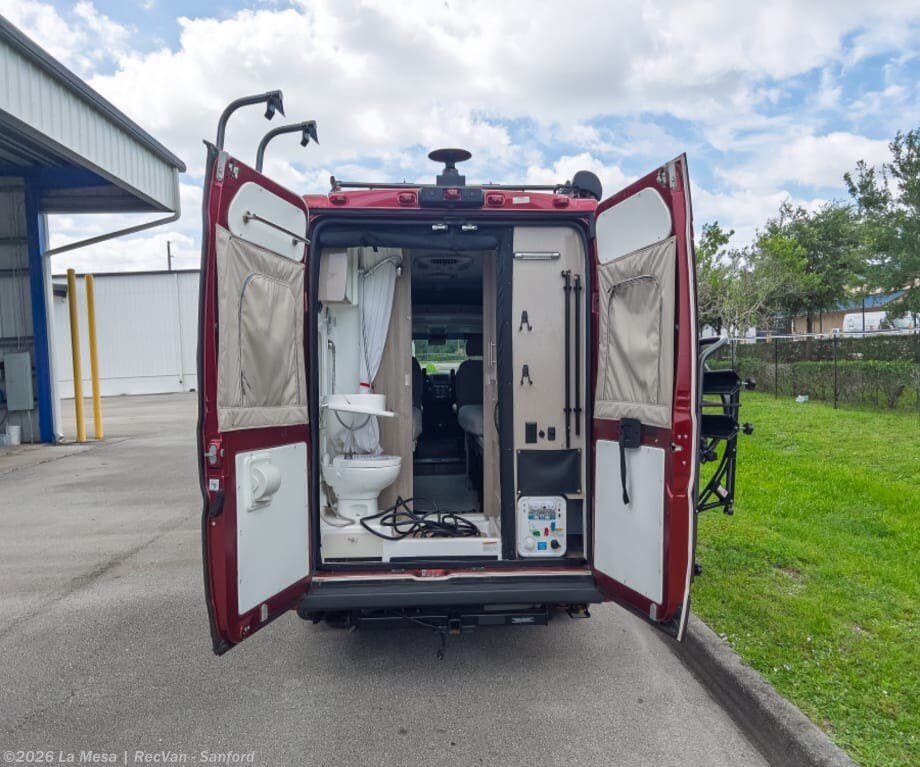 2022 Winnebago Travato 59K - Used Class B For Sale by La Mesa | RecVan - Sanford in Sanford, Florida