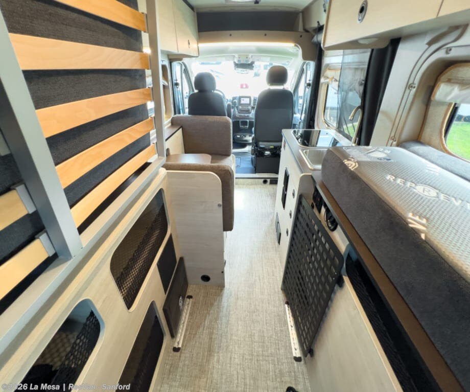 New 2027 Winnebago Solis Pocket BUT36A available in Sanford, Florida