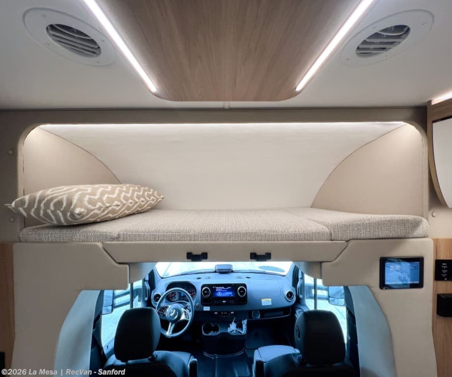 New 2027 Tiffin Wayfarer 25XLW available in Sanford, Florida