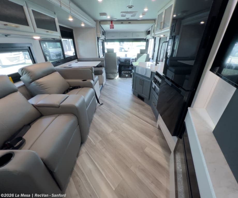 2027 Fortis 34MB by Fleetwood from La Mesa | RecVan - Sanford in Sanford, Florida