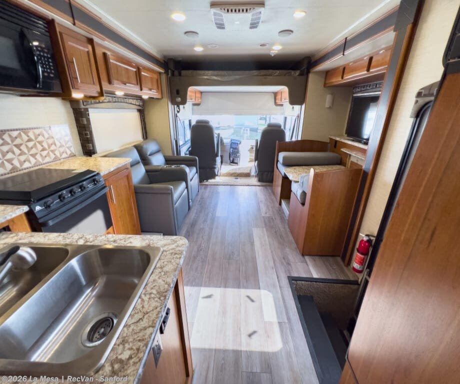 2017 Alante 31P by Jayco from La Mesa | RecVan - Sanford in Sanford, Florida