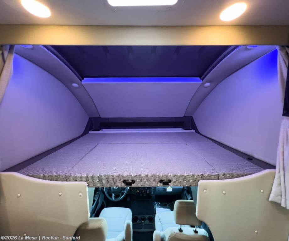 New 2027 Thor Motor Coach Omni Z30-EX available in Sanford, Florida