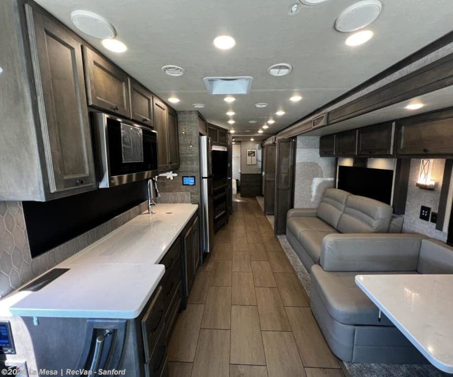 Used 2023 Tiffin Allegro 36UA-LS available in Sanford, Florida