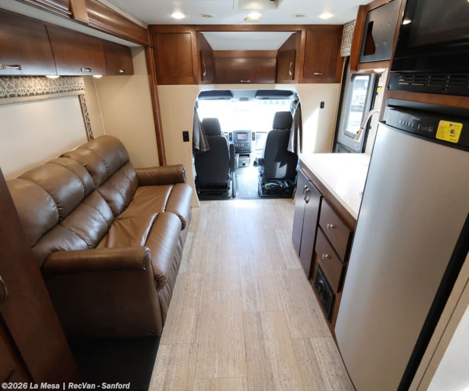 2018 Villagio 25UCB by Renegade RV from La Mesa | RecVan - Sanford in Sanford, Florida