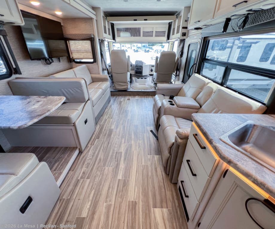 2022 ACE EVO 33.1 by Thor Motor Coach from La Mesa | RecVan - Sanford in Sanford, Florida