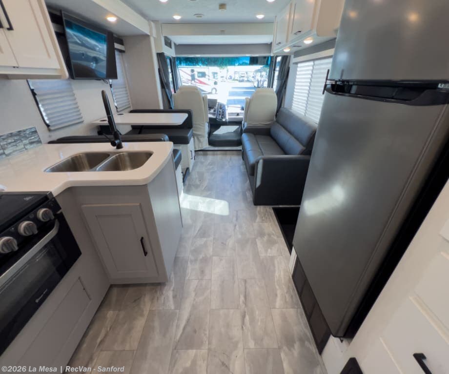 2023 Pursuit 29XPS by Coachmen from La Mesa | RecVan - Sanford in Sanford, Florida