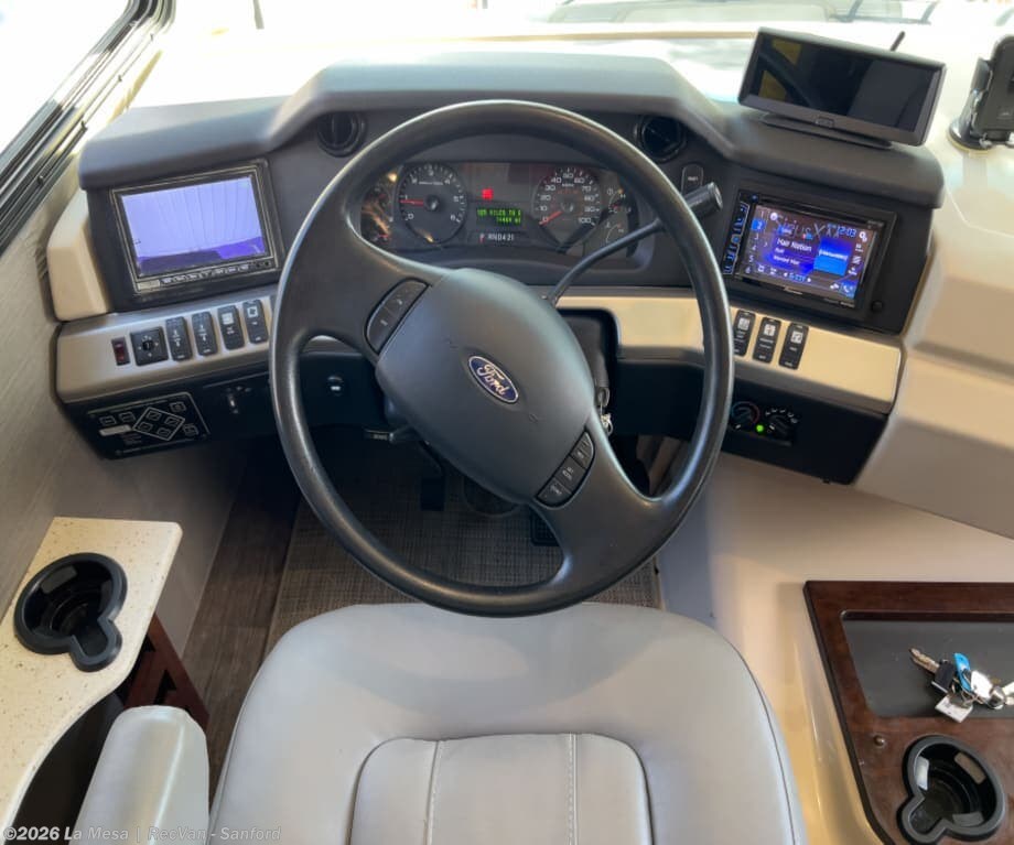 2018 Fleetwood Southwind 35K - Used Class A For Sale by La Mesa | RecVan - Sanford in Sanford, Florida